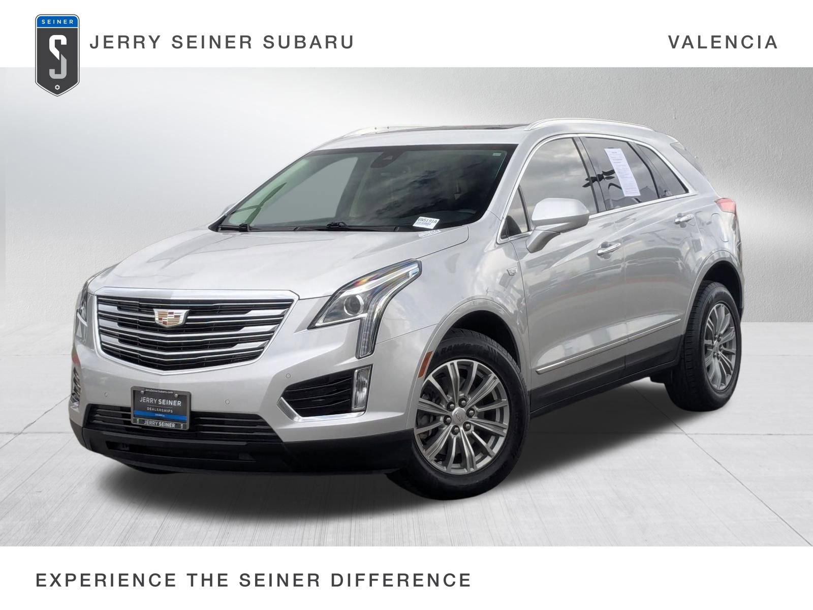 Used 2019 Cadillac XT5 Luxury FWD image 1