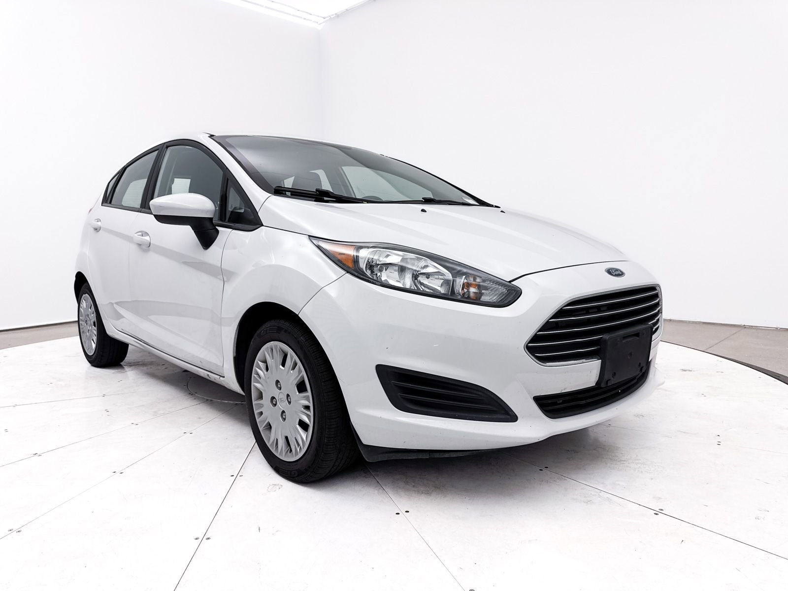 Used 2017 Ford Fiesta S image 7