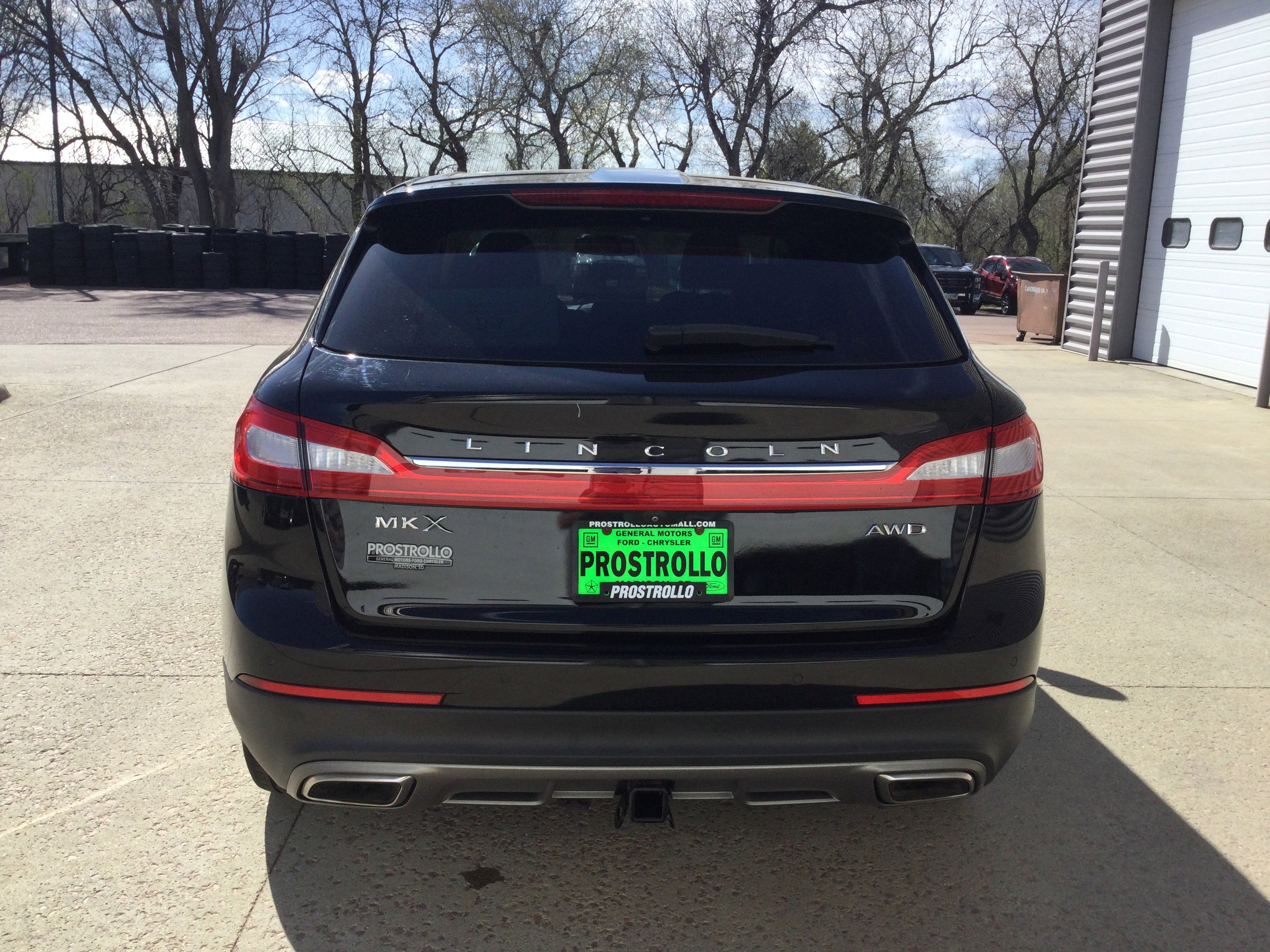 Used 2016 Lincoln MKX Reserve w/ Technology Package image 4