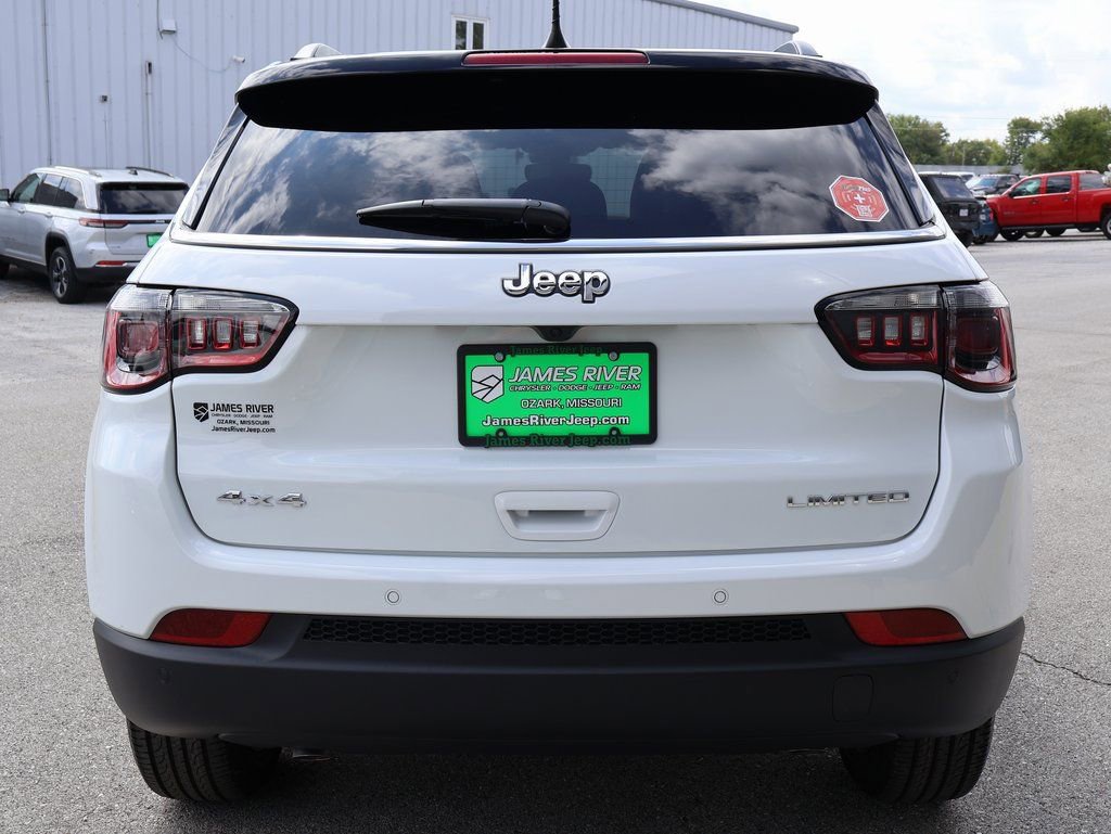 New 2026 Jeep Compass Limited AWD/4WD image 4