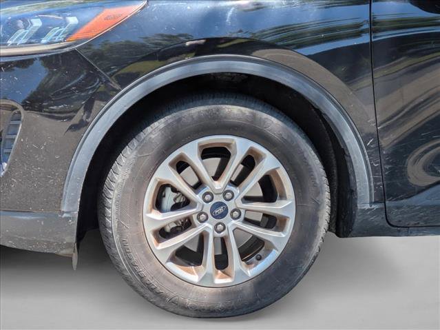 Used 2020 Ford Escape SE FWD image 14