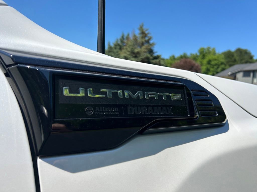 Used 2024 GMC Sierra 3500 Denali Ultimate AWD/4WD image 32
