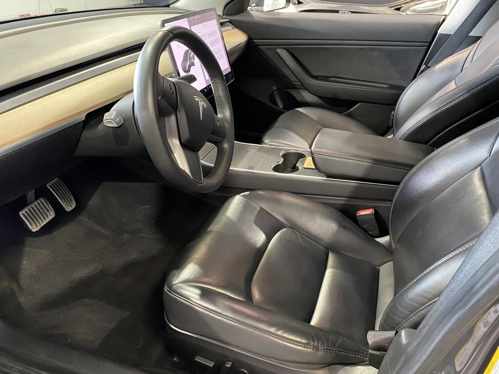 Used 2020 Tesla Model 3 Performance image 10