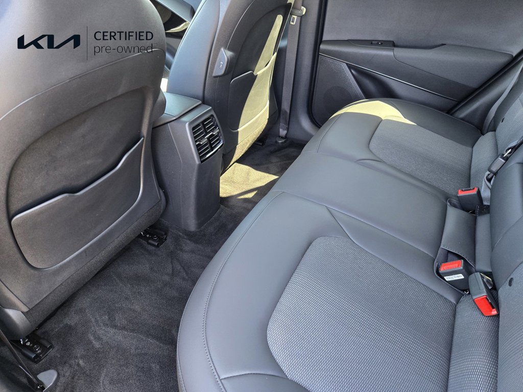 Certified 2023 Kia Niro Wind FWD image 12