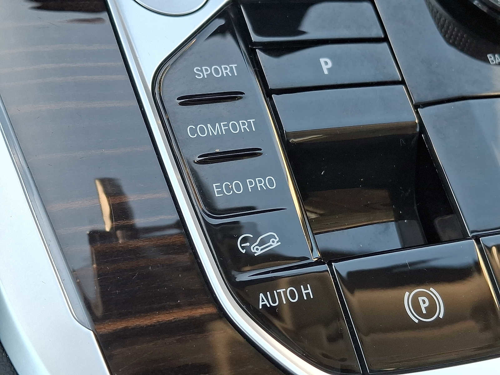 Used 2026 BMW X7 xDrive40i image 17