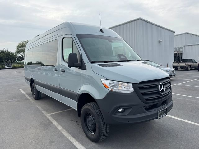 New 2025 Mercedes-Benz Sprinter 2500