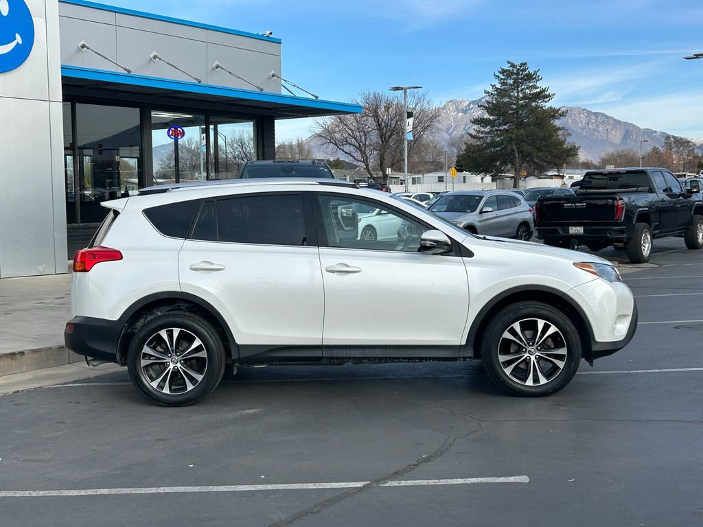 Used 2015 Toyota RAV4 Limited w/ Technology Package image 2