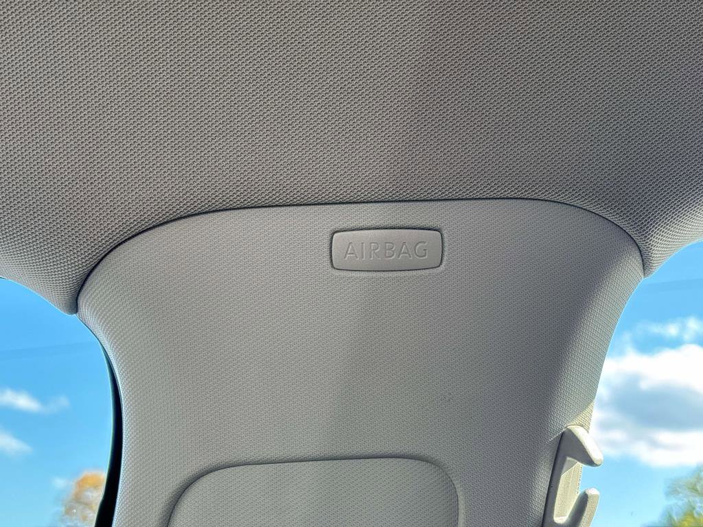 Used 2014 Volkswagen Passat Wolfsburg Edition image 24