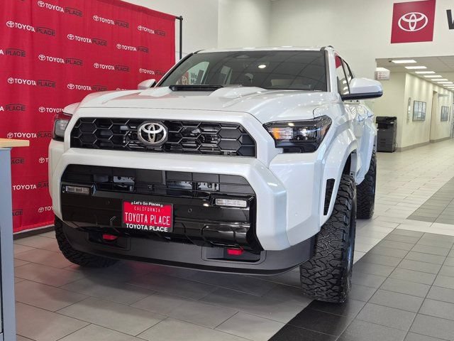 New 2026 Toyota 4Runner TRD Sport AWD/4WD image 2