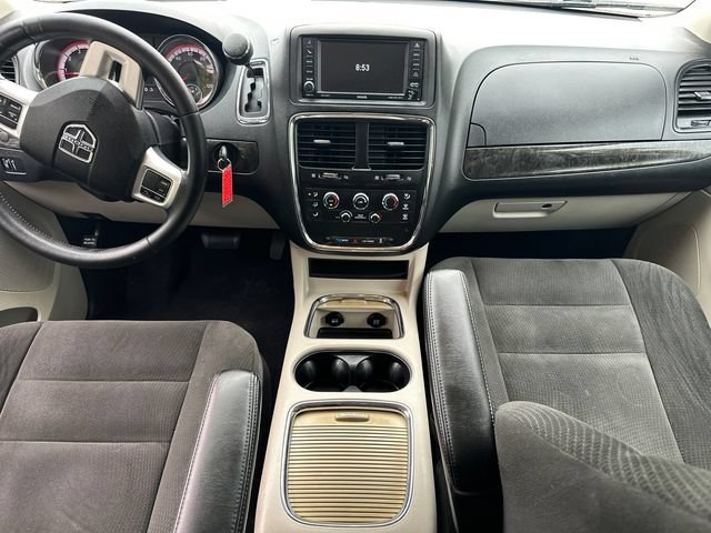 Used 2015 Dodge Grand Caravan SXT w/ UConnect Hands-Free Group FWD image 20