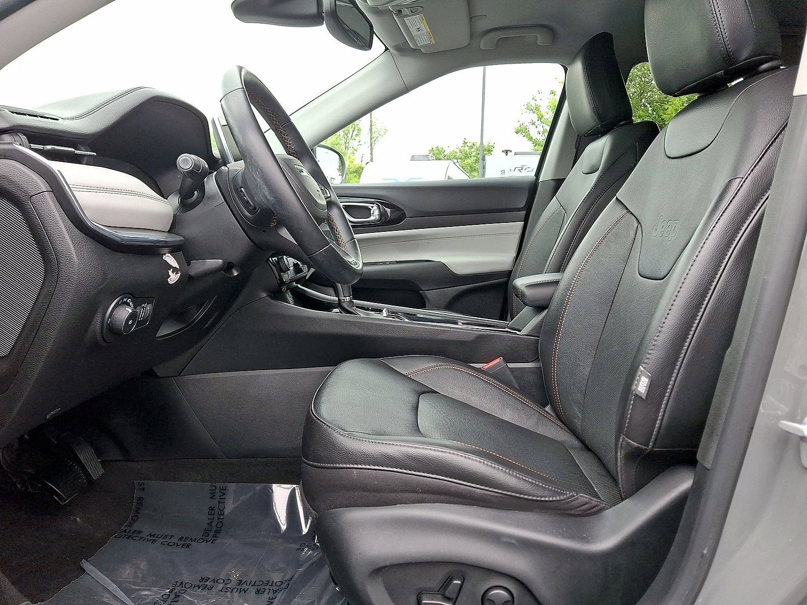 Used 2022 Jeep Compass Limited AWD/4WD image 11