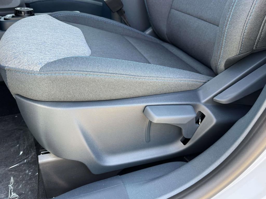 New 2025 Ford Maverick XLT image 17
