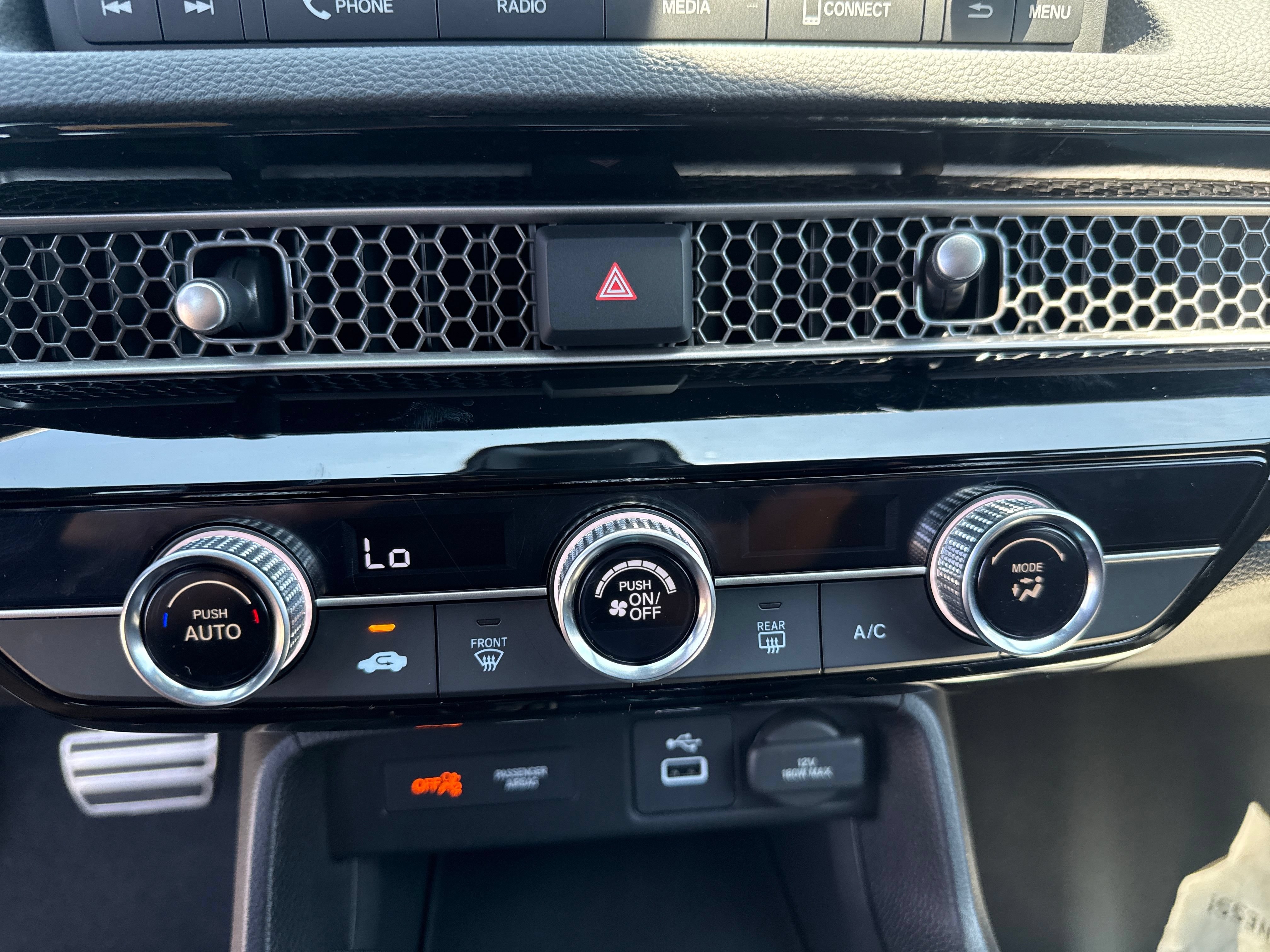 Used 2023 Honda Civic Sport image 15