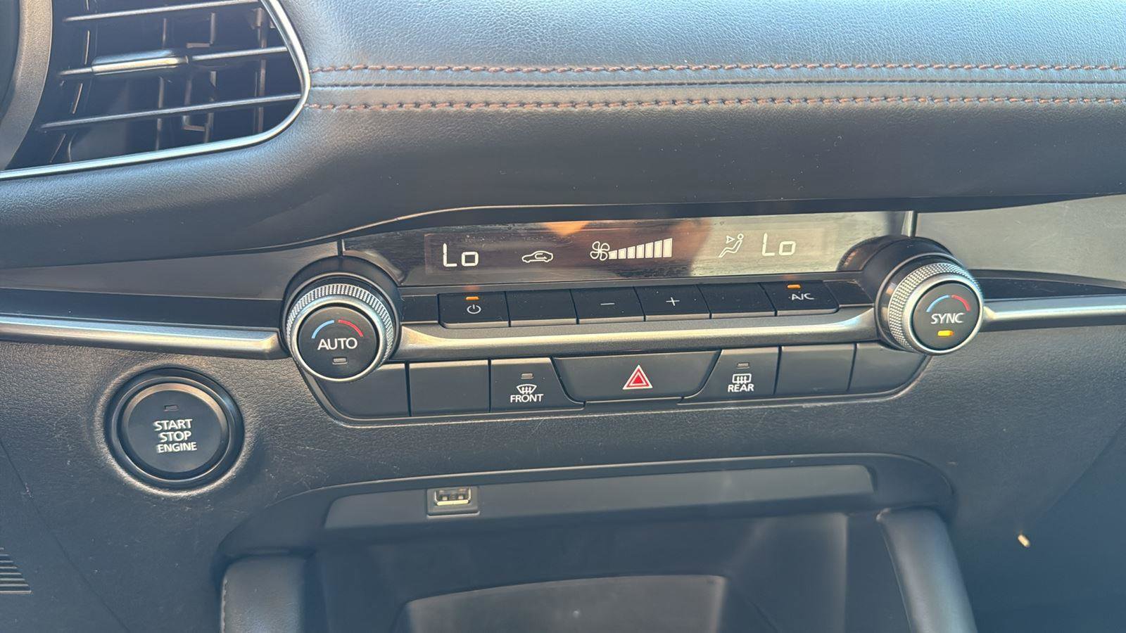 Used 2021 MAZDA MAZDA3 s image 15