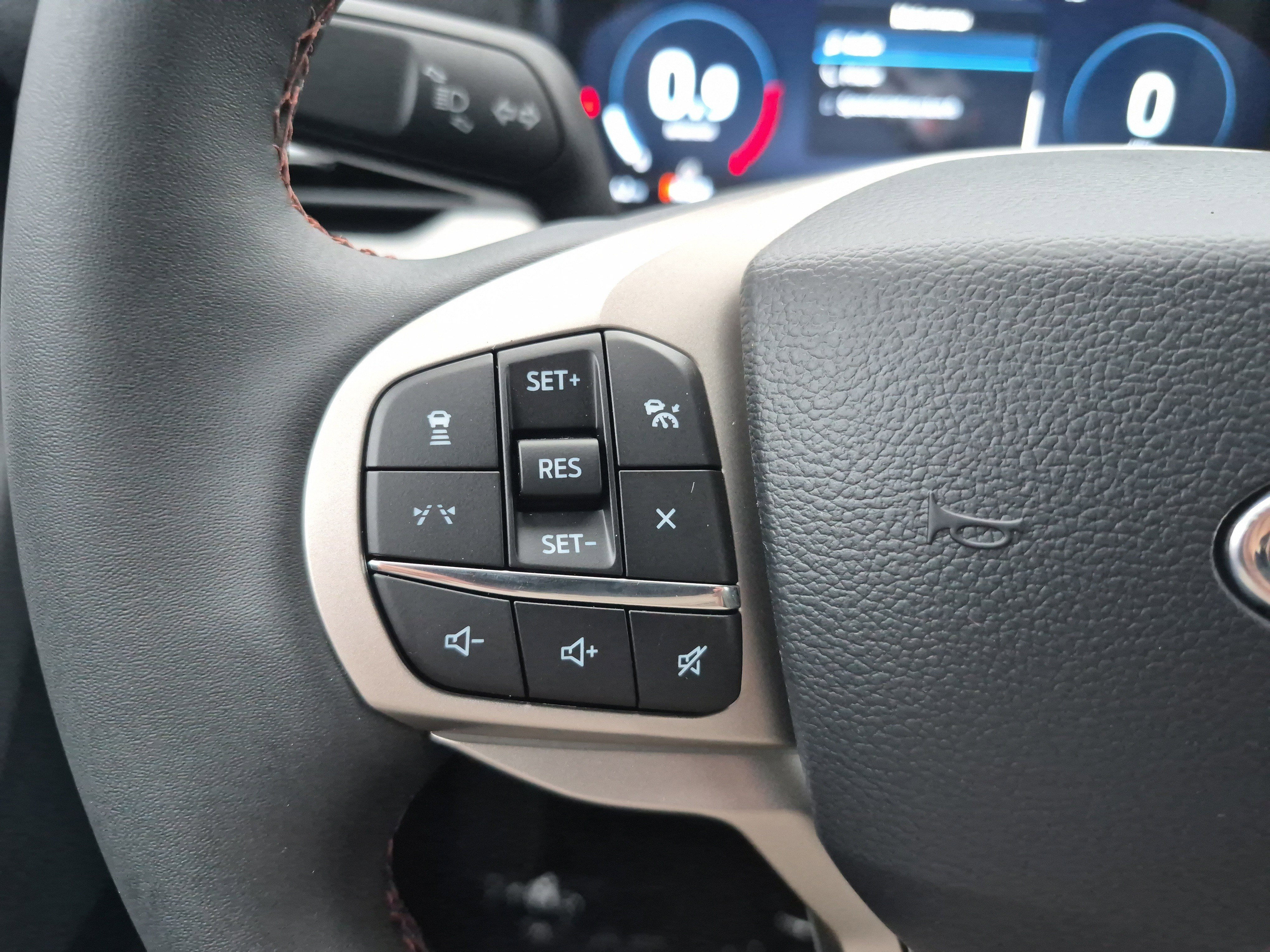 New 2026 Ford Explorer Active image 25