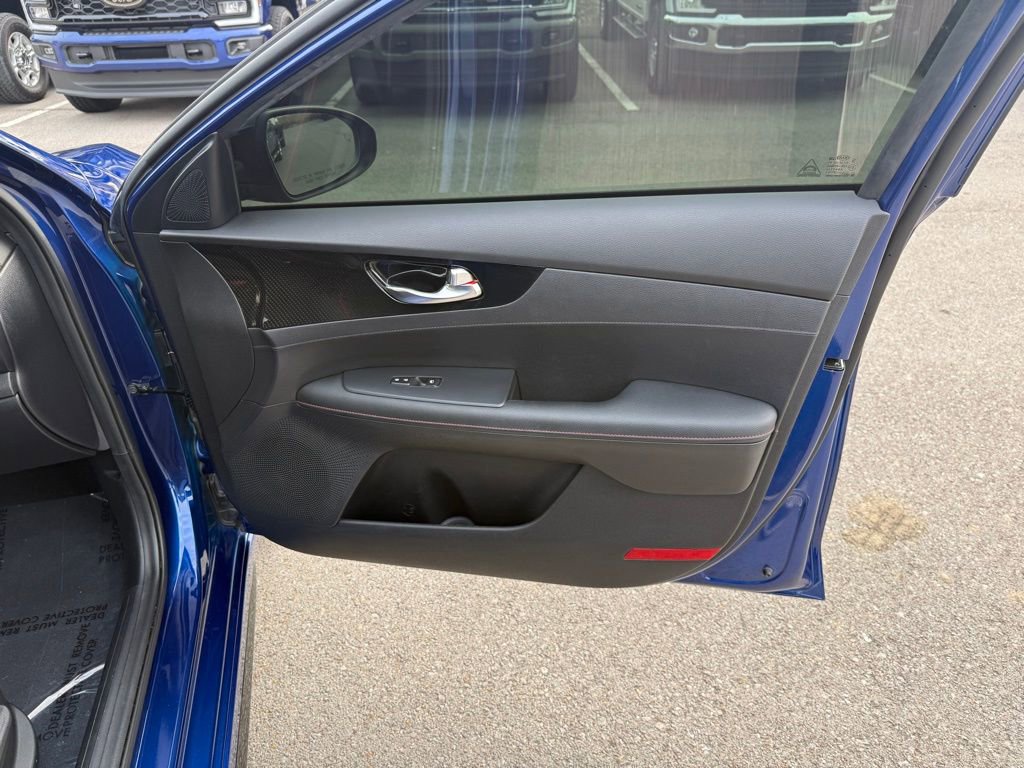 Used 2021 Kia Forte GT image 17