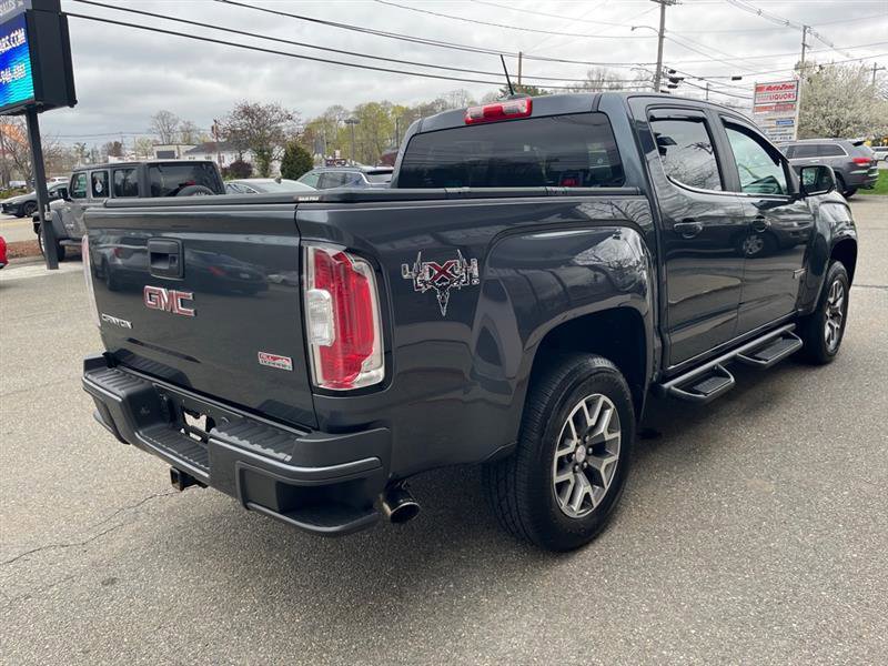 Used 2015 GMC Canyon SLE w/ All-Terrain Package AWD/4WD image 3