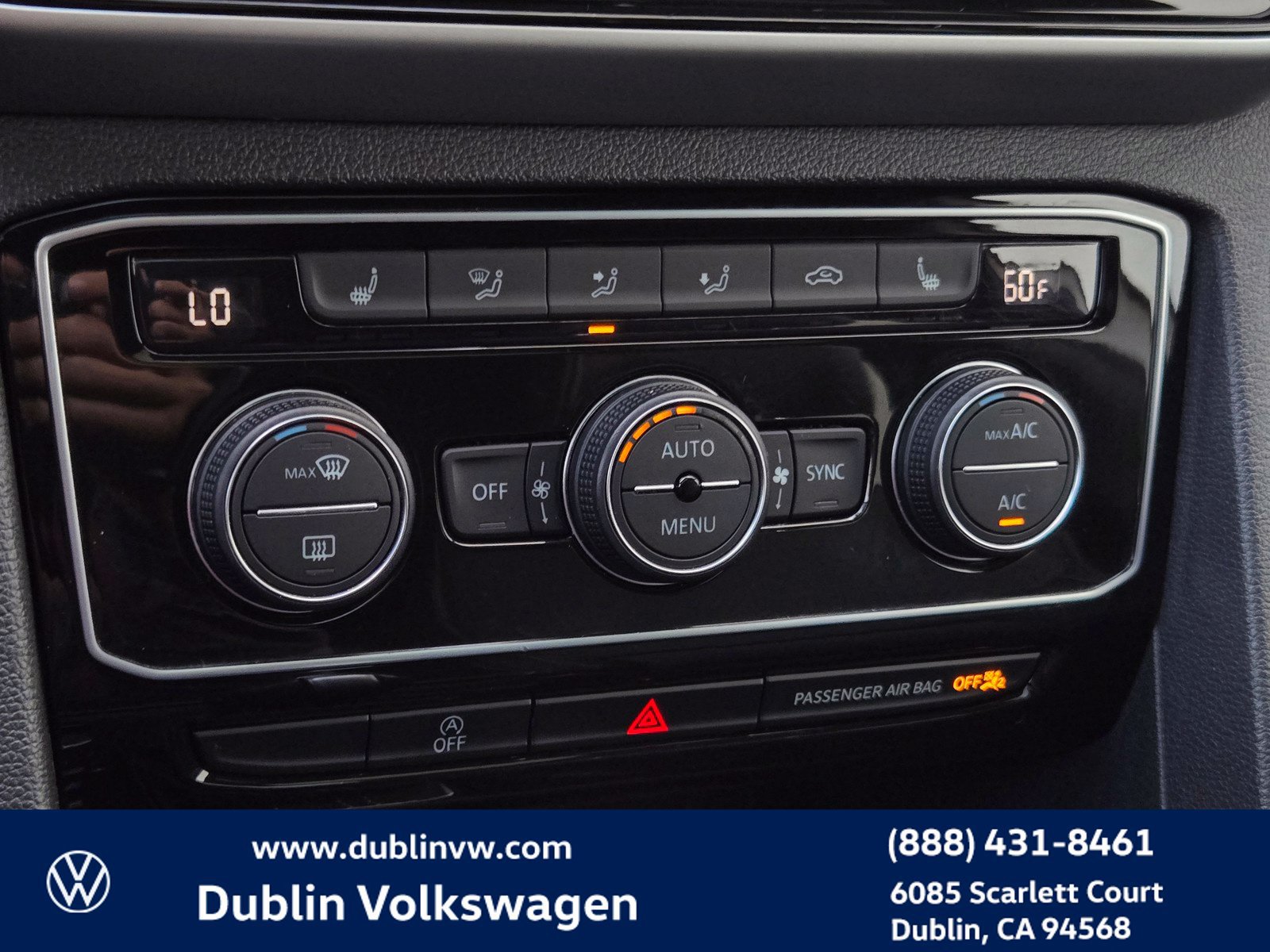 Certified 2022 Volkswagen Atlas Cross Sport SE FWD image 21