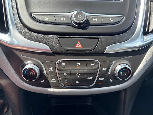 Used 2021 Chevrolet Equinox LT AWD/4WD image 18