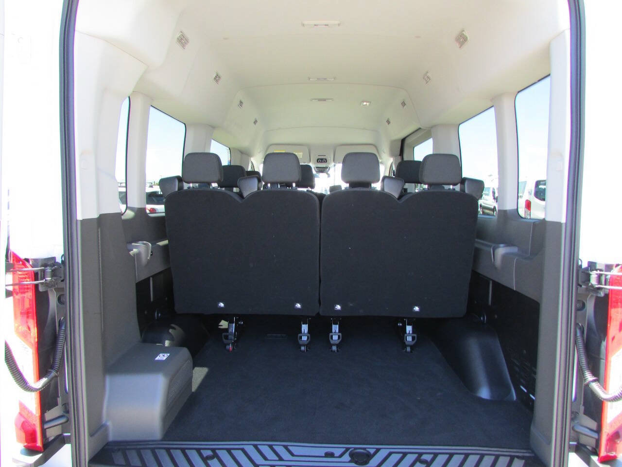 Used 2026 Ford Transit 350 XLT RWD image 33