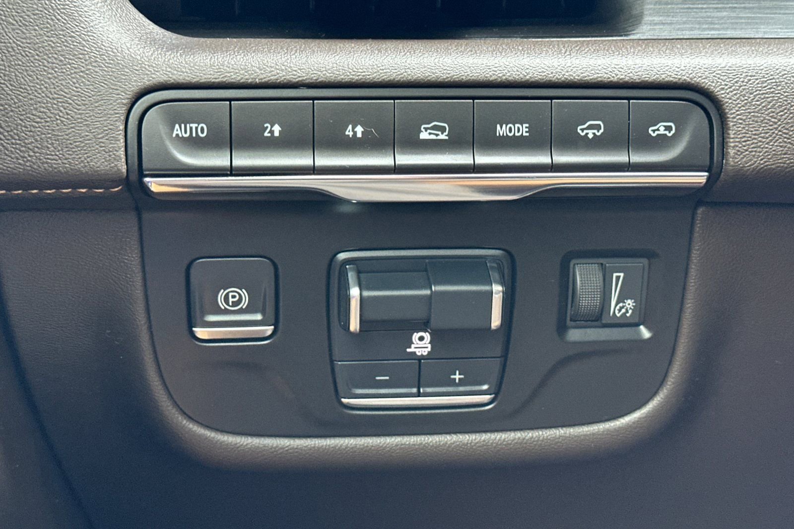 Used 2021 Cadillac Escalade Sport w/ Driver Assist Tech Package image 33