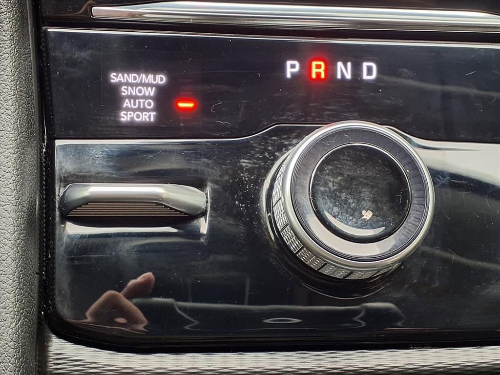 Used 2023 Jeep Grand Cherokee Limited image 7