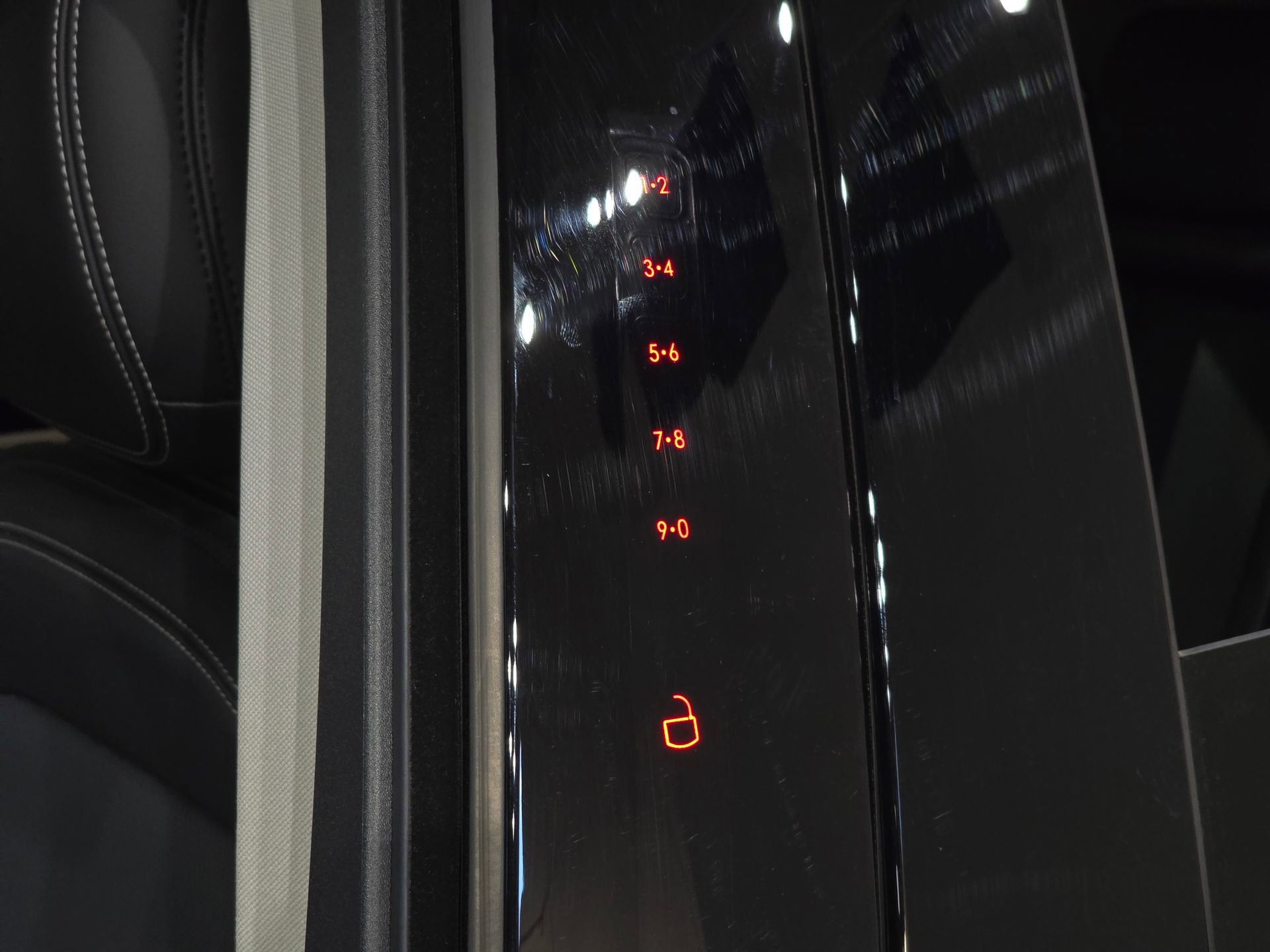 New 2025 Lincoln Nautilus Premier w/ Equipment Group 102A image 12