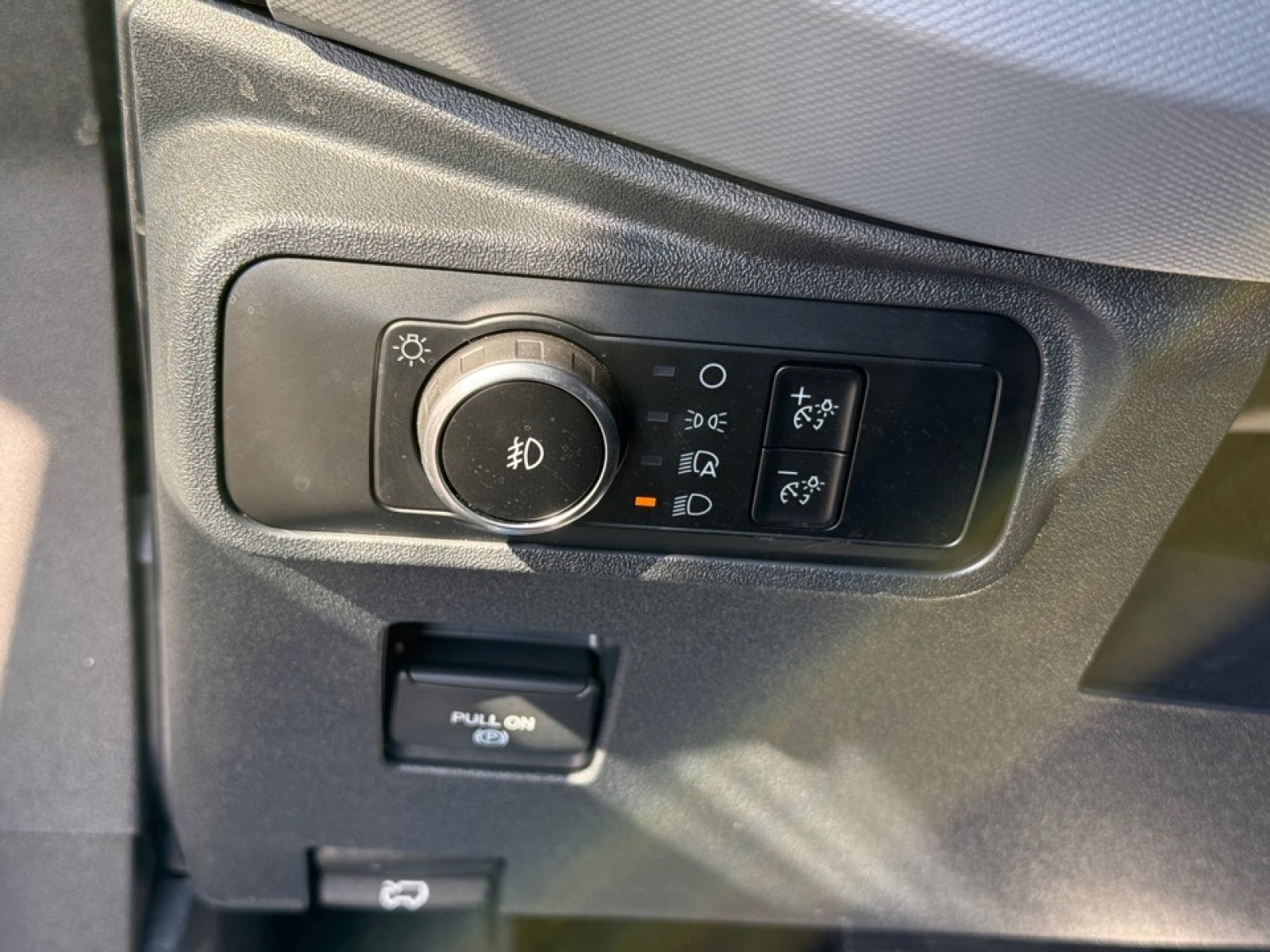 Used 2024 Ford Bronco Black Diamond image 37