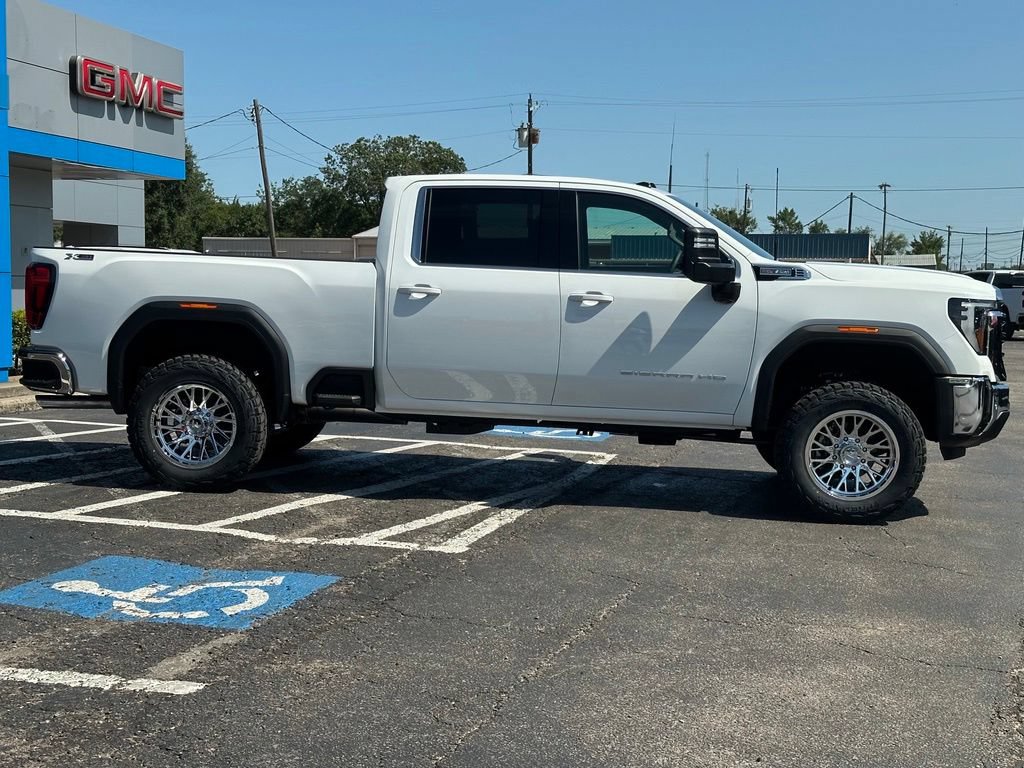 New 2026 GMC Sierra 2500 SLE w/ SLE Value Package; AWD/4WD image 4