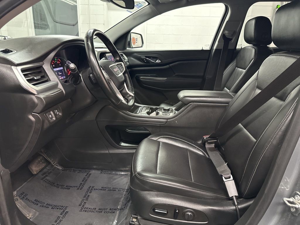 Used 2023 GMC Acadia SLT image 21
