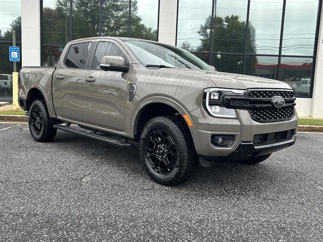 Used 2025 Ford Ranger Lariat w/ FX4 Off-Road Package image 6