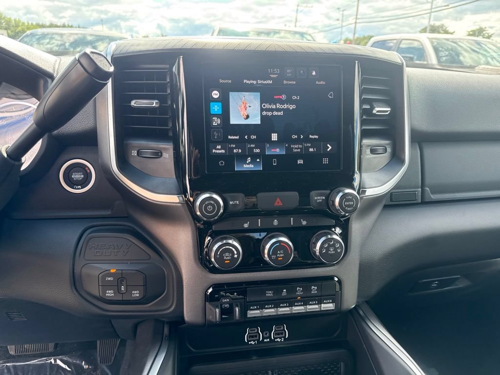New 2026 RAM 2500 Big Horn AWD/4WD image 12