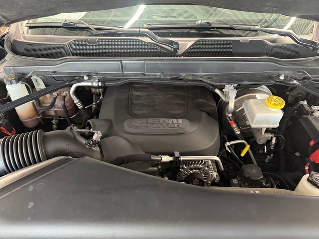 Used 2021 RAM 3500 Big Horn w/ Level B Equipment Group AWD/4WD image 7