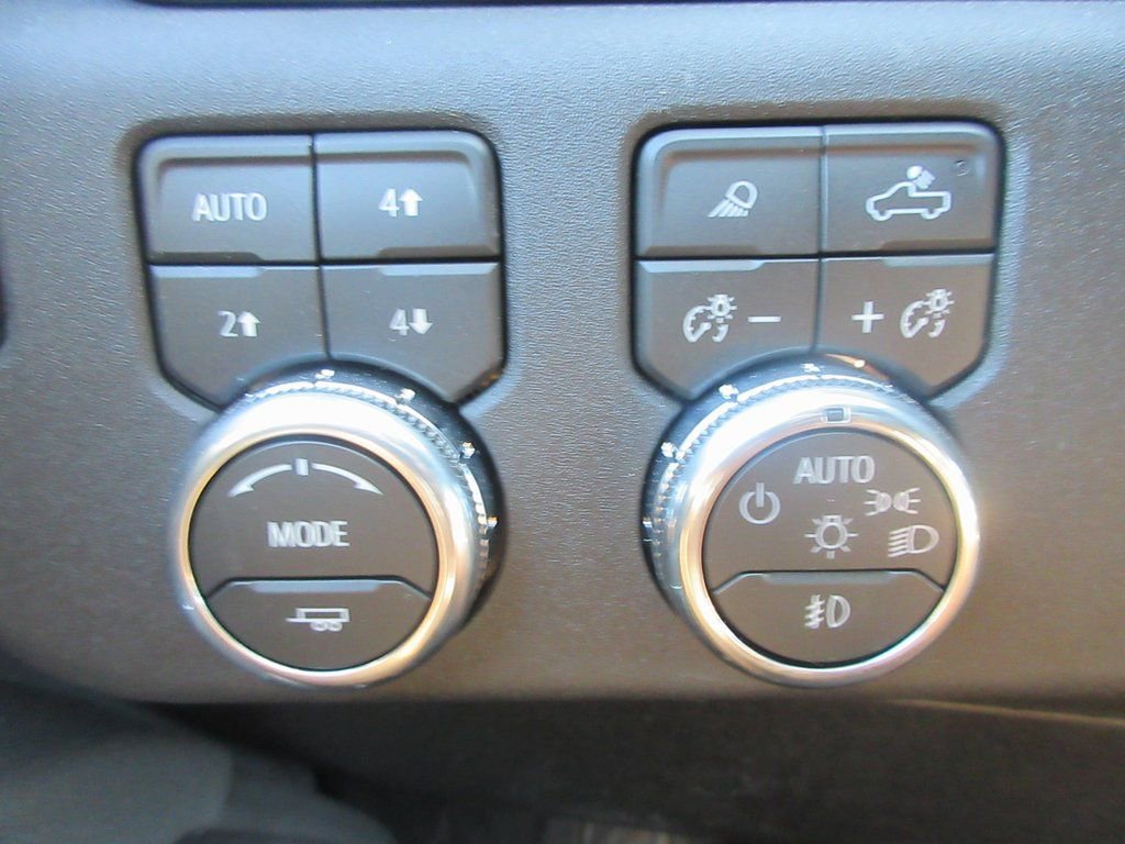 New 2026 GMC Sierra 2500 SLE w/ SLE Value Package; image 17