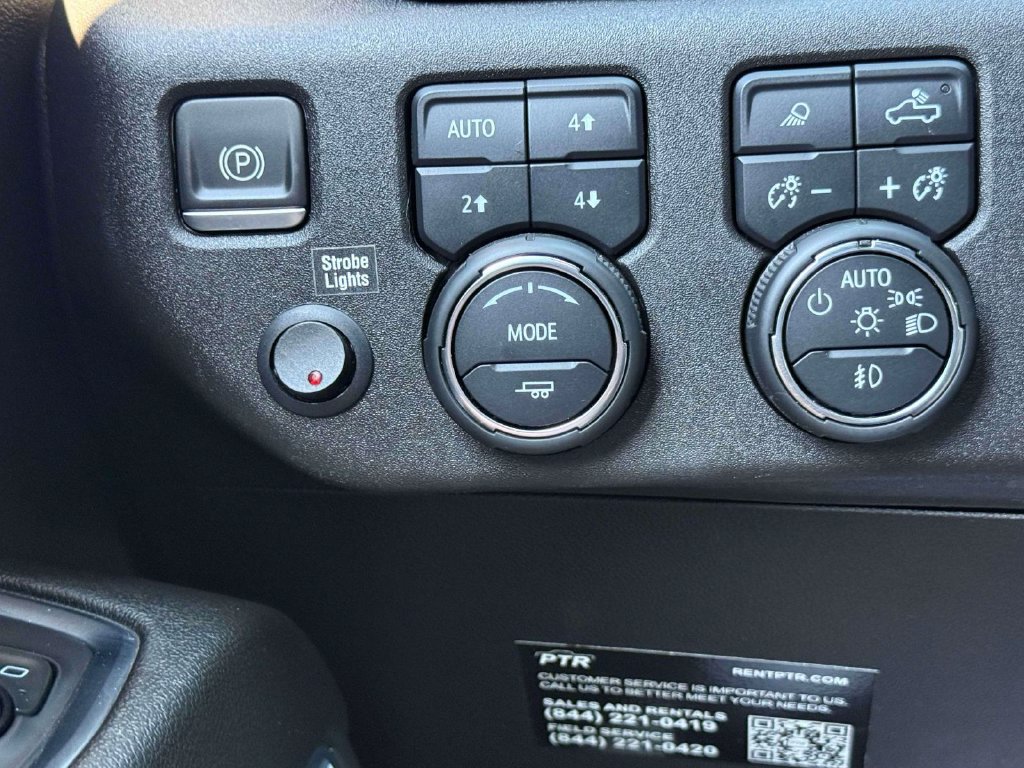 Used 2023 Chevrolet Silverado 1500 LTZ w/ LTZ Convenience Package II AWD/4WD image 19