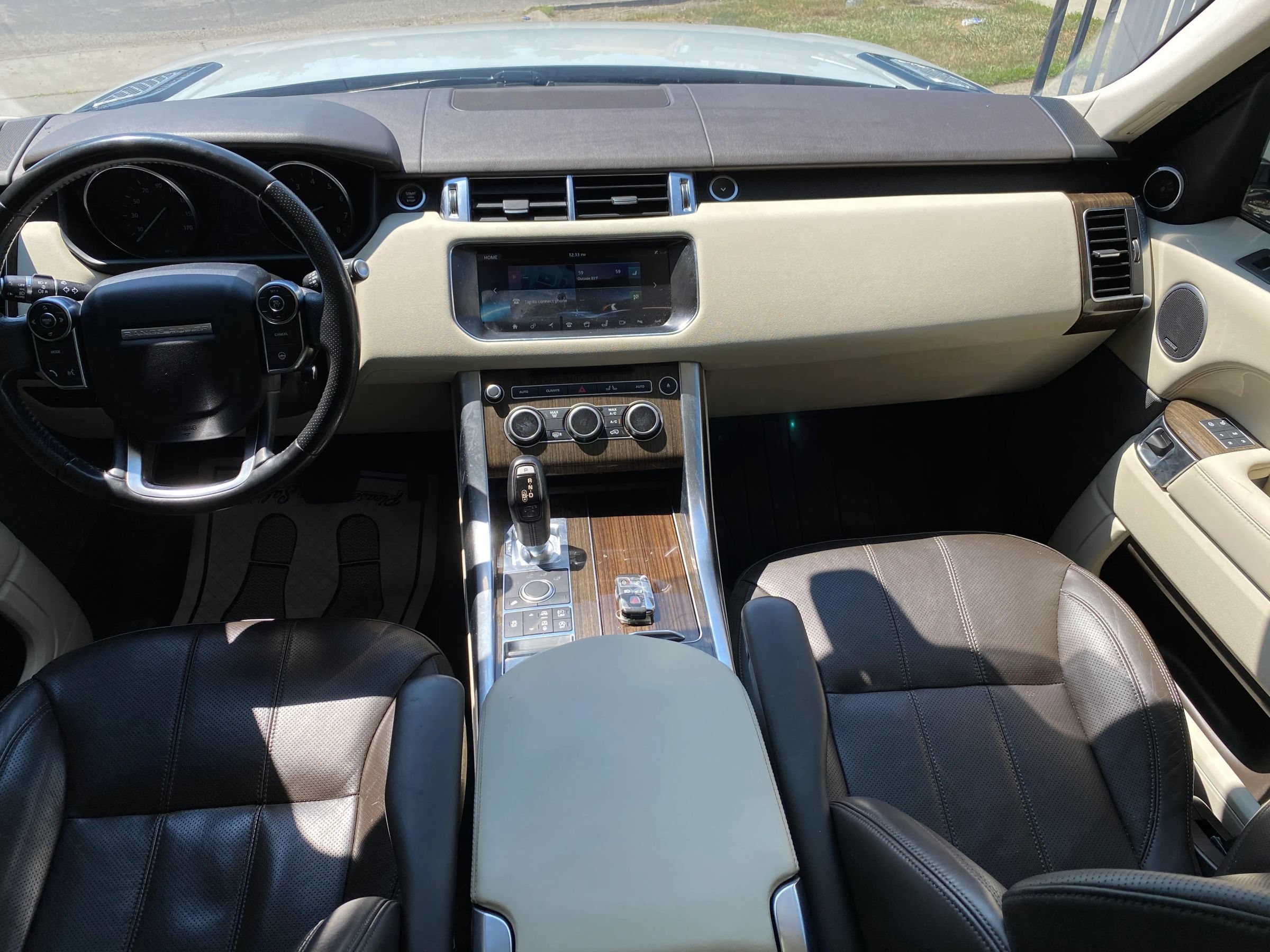 Used 2017 Land Rover Range Rover Sport HSE AWD/4WD image 4