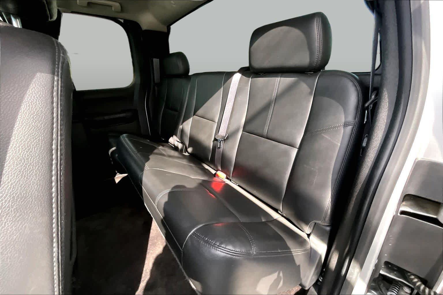 Used 2013 Chevrolet Silverado 3500 LT w/ Interior Plus Package AWD/4WD image 18