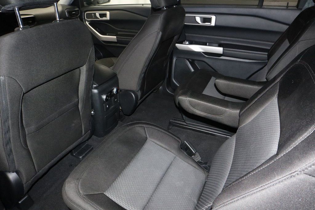 Certified 2023 Ford Explorer XLT image 21