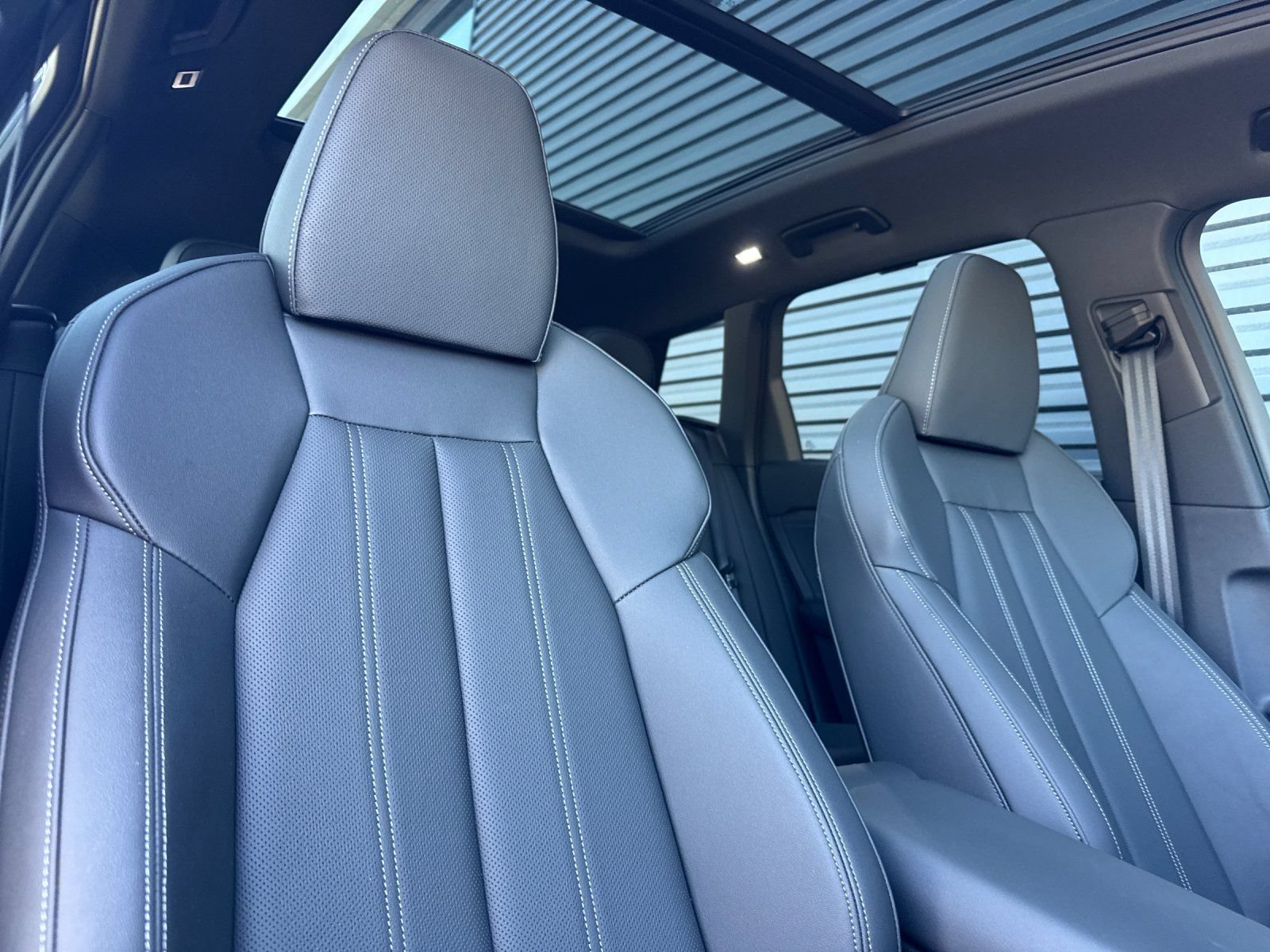 New 2027 Audi Q6 e-tron Premium Plus AWD/4WD image 17
