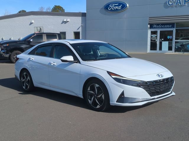 Used 2023 Hyundai Elantra Limited image 15