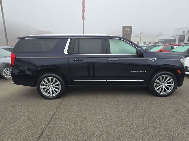 Used 2022 GMC Yukon XL Denali image 6