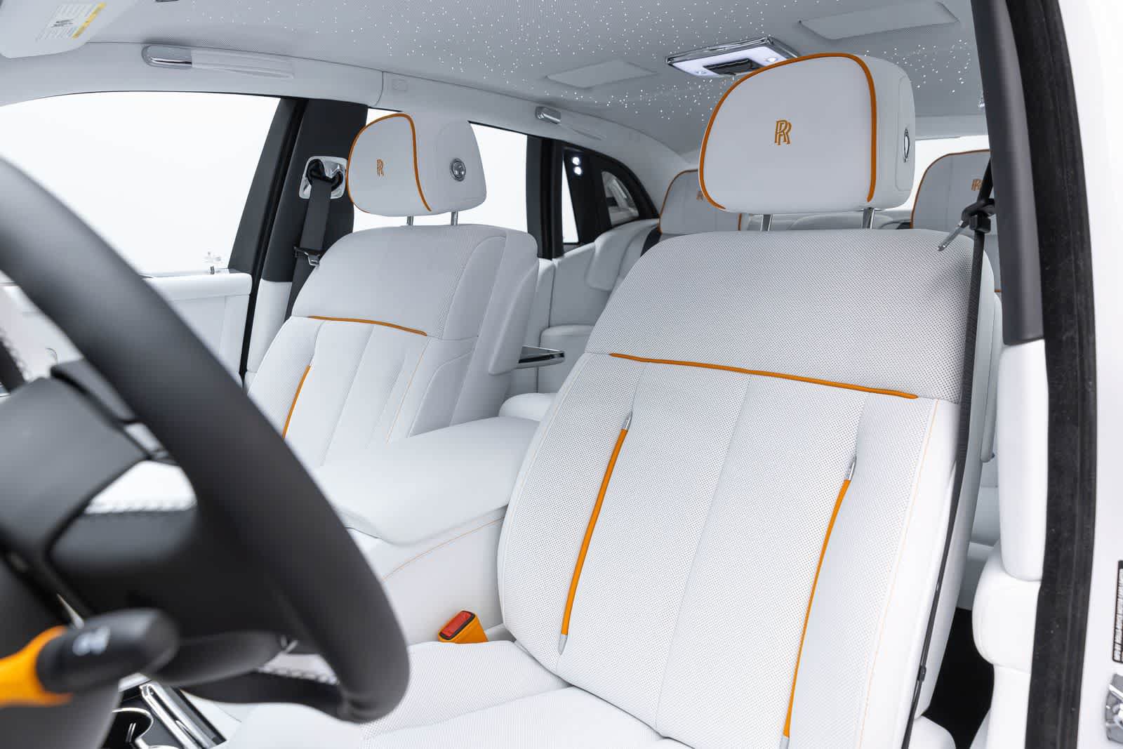New 2027 Rolls-Royce Phantom Sedan RWD image 13