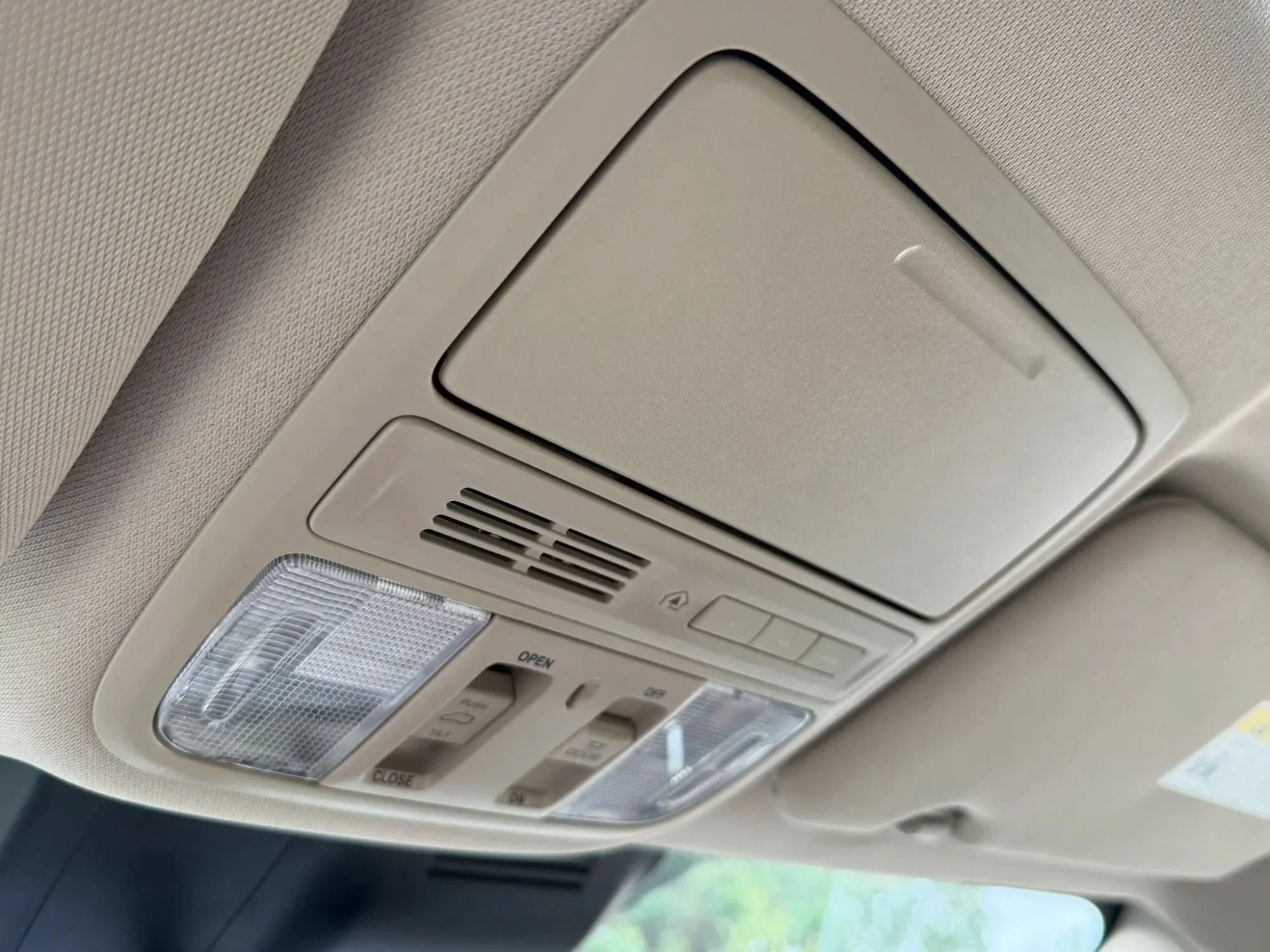 Used 2022 Honda CR-V EX-L image 29