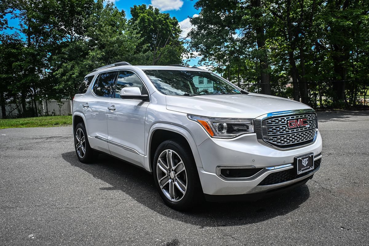Used 2018 GMC Acadia Denali AWD/4WD image 6