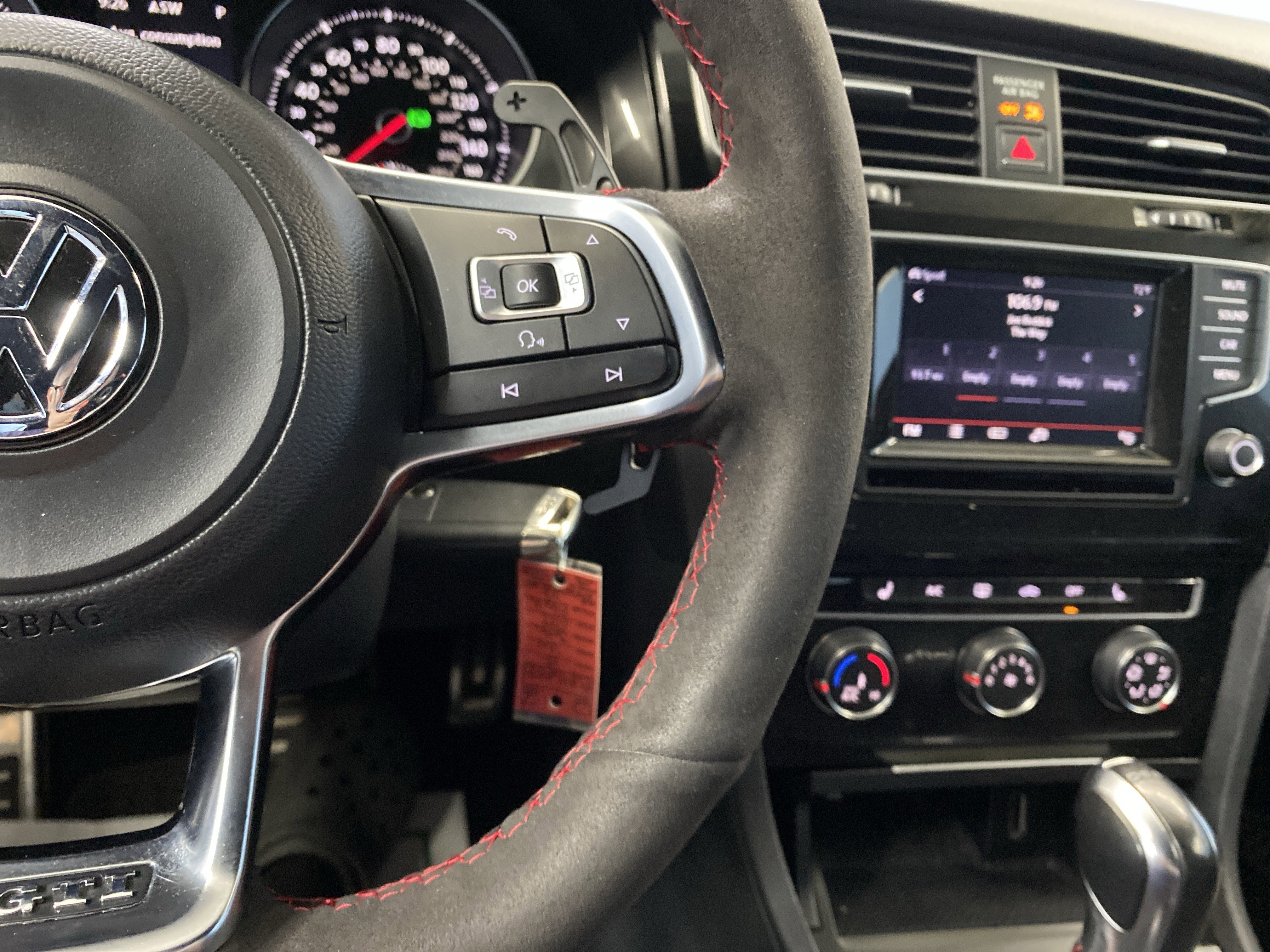 Used 2015 Volkswagen GTI S image 19