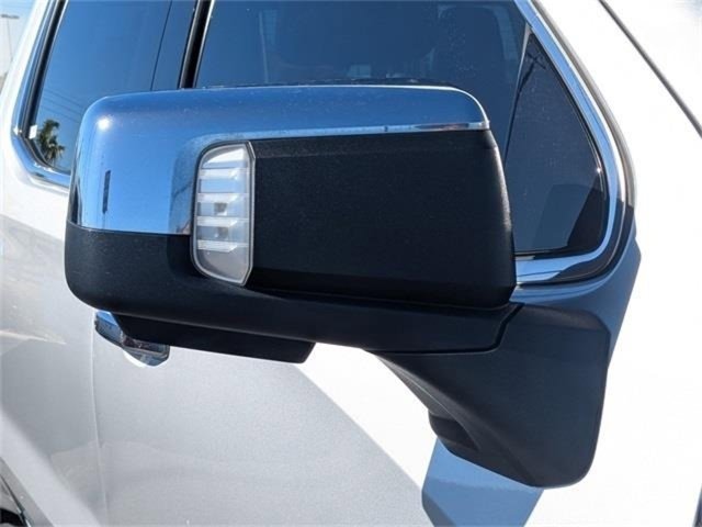 Used 2022 GMC Sierra 1500 SLT w/ SLT Premium Package image 12