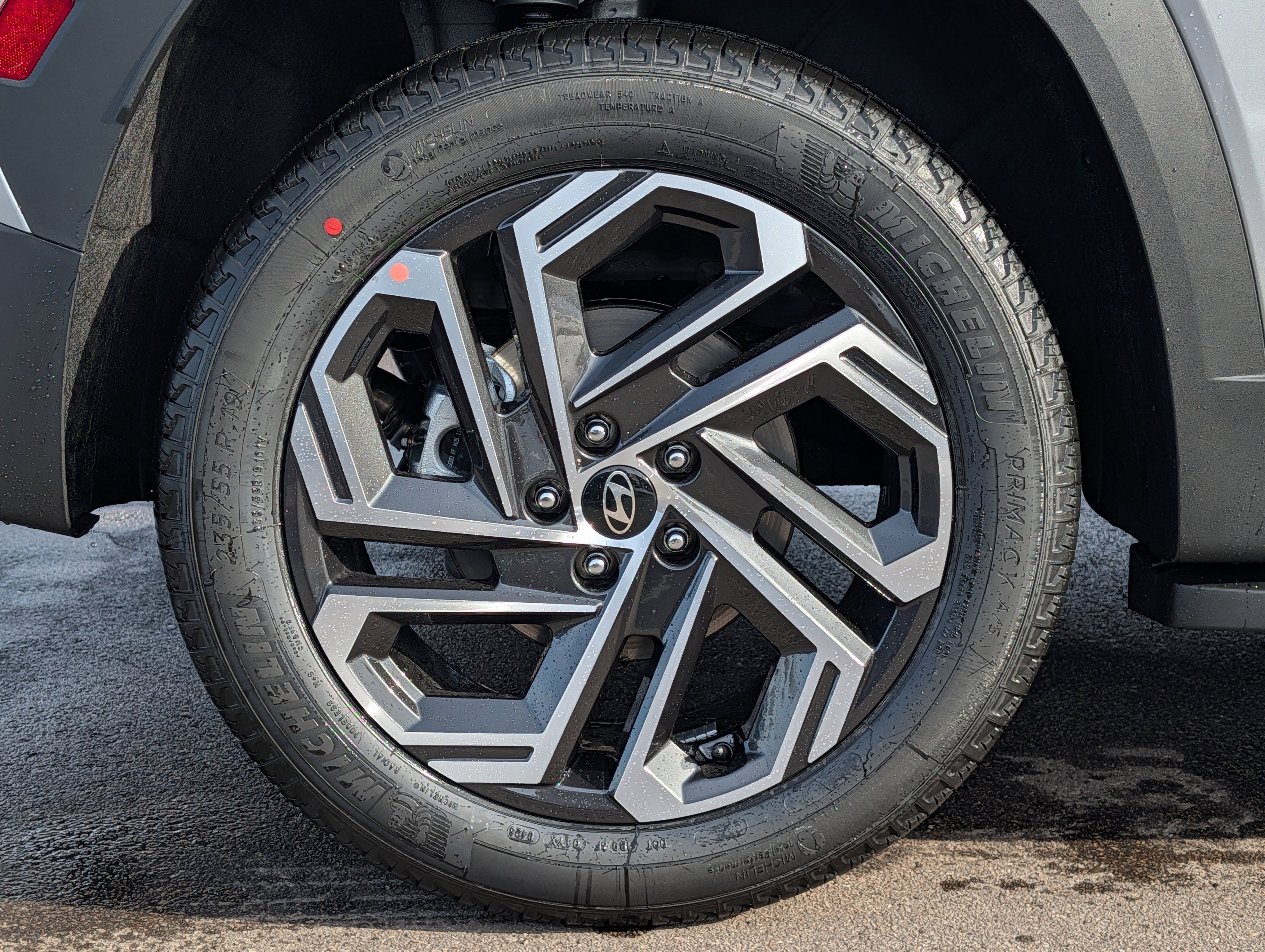 New 2026 Hyundai Tucson Limited w/ Tow & Go Package image 5