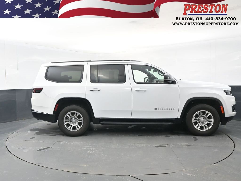 Used 2024 Jeep Wagoneer 4WD w/ Convenience Group I image 1