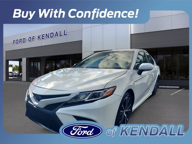 Used 2018 Toyota Camry SE w/ Convenience Package