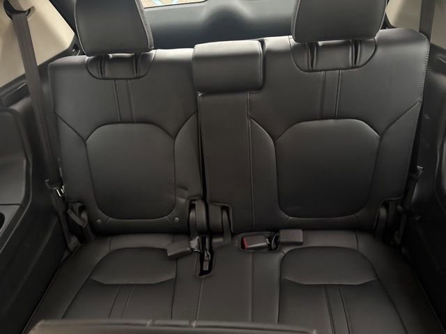 Used 2023 Honda Pilot Elite image 22